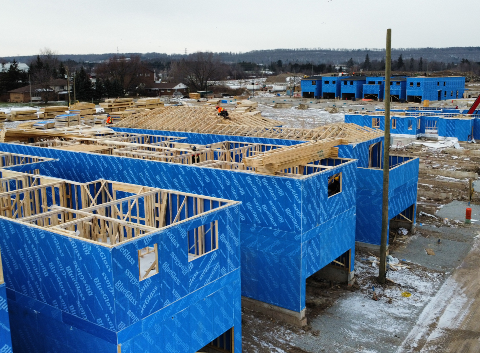 Fonthill Lumber’s wall and floor panels are engineered to support various kinds of Ontario construction projects
